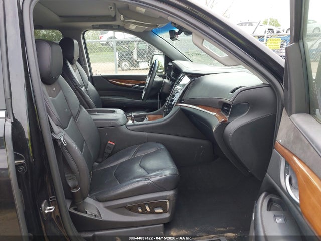 Продажа на аукционе авто 2018 Cadillac Escalade Luxury, vin: 1GYS4BKJ6JR117264, номер лота: 44837422