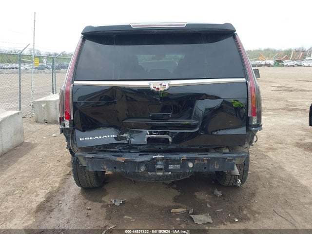 Продажа на аукционе авто 2018 Cadillac Escalade Luxury, vin: 1GYS4BKJ6JR117264, номер лота: 44837422