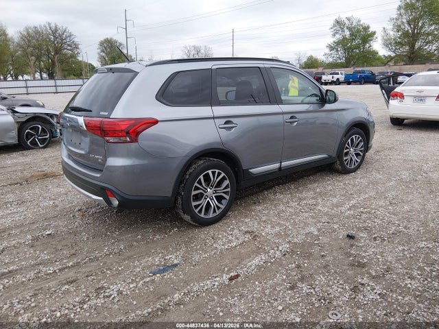 2016 MITSUBISHI OUTLANDER JA4AZ3A30GZ065855 Photo 3