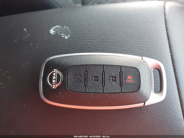44837450 :رقم المزاد ، 3N8AP6CE6TL321093 vin ، 2026 Nissan Kicks Sv مزاد بيع