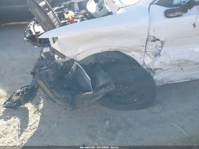 44837450 :رقم المزاد ، 3N8AP6CE6TL321093 vin ، 2026 Nissan Kicks Sv مزاد بيع