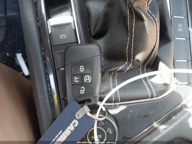 2022 Volkswagen Tiguan 2.0t Se მანქანა იყიდება აუქციონზე, vin: 3VV2B7AX2NM074095, აუქციონის ნომერი: 44837459