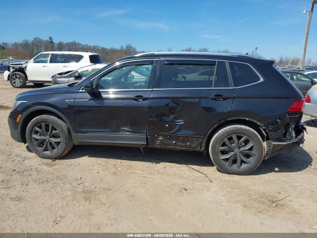 2022 Volkswagen Tiguan 2.0t Se მანქანა იყიდება აუქციონზე, vin: 3VV2B7AX2NM074095, აუქციონის ნომერი: 44837459