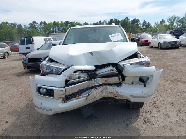 Toyota 4runner Limited 2018 JTEBU5JR0J5570006 Image 12