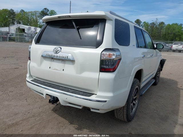 Toyota 4runner Limited 2018 JTEBU5JR0J5570006 Image 4