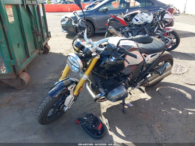 44837469 :رقم المزاد ، WB10L5306M6D90556 vin ، 2021 Bmw R Nine T مزاد بيع