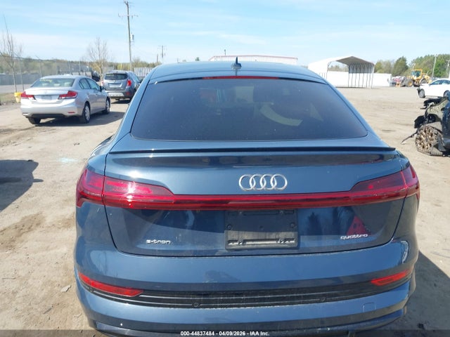2021 Audi E-tron Sportback Premium Quattro მანქანა იყიდება აუქციონზე, vin: WA11AAGE3MB005447, აუქციონის ნომერი: 44837484