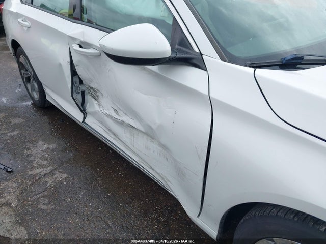 Продажа на аукционе авто 2018 Honda Accord Ex, vin: 1HGCV1F4XJA246887, номер лота: 44837485