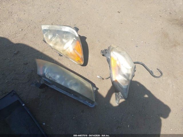 2008 Cadillac Escalade Esv Standard მანქანა იყიდება აუქციონზე, vin: 1GYFK668X8R130261, აუქციონის ნომერი: 44837510