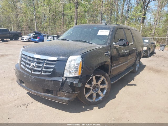 2008 Cadillac Escalade Esv Standard მანქანა იყიდება აუქციონზე, vin: 1GYFK668X8R130261, აუქციონის ნომერი: 44837510