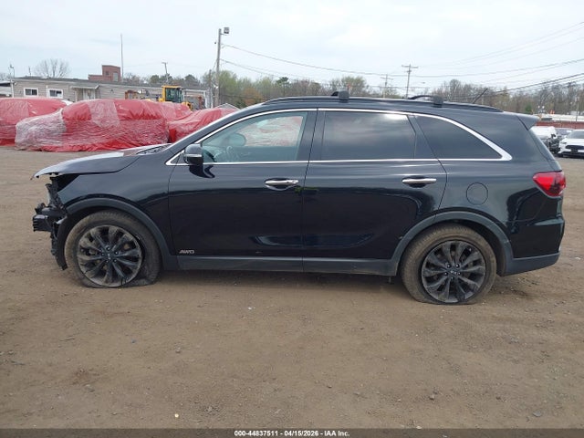 44837511 :رقم المزاد ، 5XYPGDA5XLG674473 vin ، 2020 Kia Sorento 3.3l S مزاد بيع