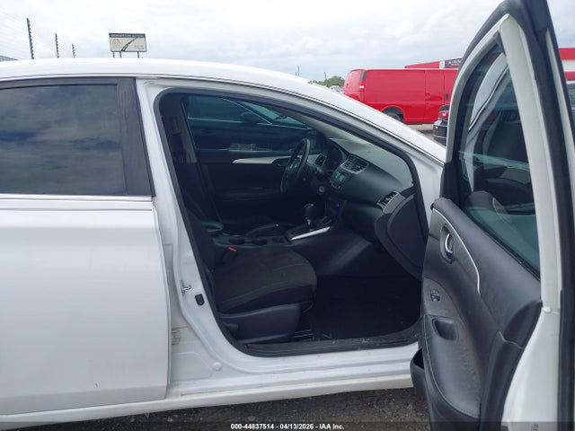 2018 NISSAN SENTRA 3N1AB7AP7JY299757 Photo 4