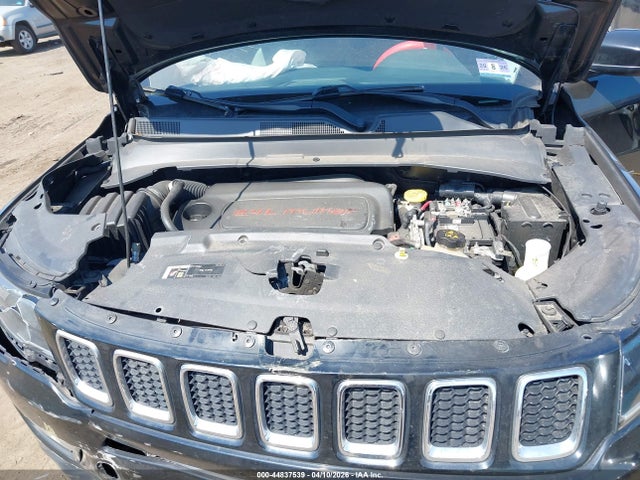 2019 Jeep Compass Latitude 4x4 მანქანა იყიდება აუქციონზე, vin: 3C4NJDBB4KT807362, აუქციონის ნომერი: 44837539
