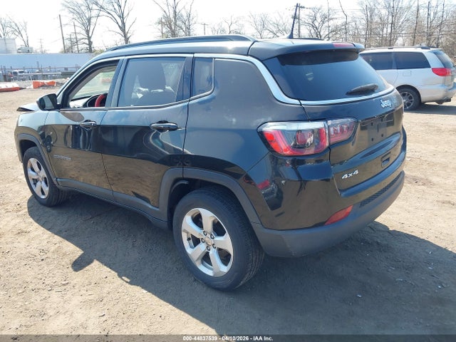 2019 Jeep Compass Latitude 4x4 მანქანა იყიდება აუქციონზე, vin: 3C4NJDBB4KT807362, აუქციონის ნომერი: 44837539