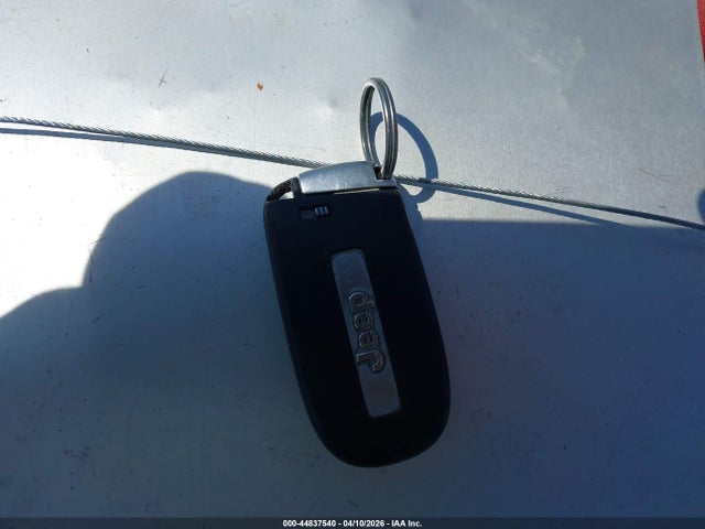 2015 Jeep Grand Cherokee Laredo მანქანა იყიდება აუქციონზე, vin: 1C4RJFAGXFC790451, აუქციონის ნომერი: 44837540