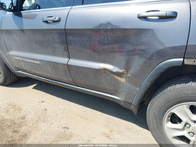 2015 Jeep Grand Cherokee Laredo მანქანა იყიდება აუქციონზე, vin: 1C4RJFAGXFC790451, აუქციონის ნომერი: 44837540