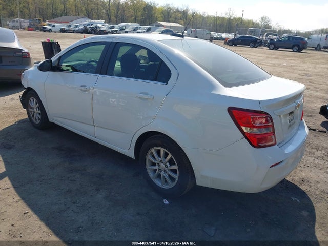 2020 Chevrolet Sonic Fwd  Lt მანქანა იყიდება აუქციონზე, vin: 1G1JD5SB7L4135986, აუქციონის ნომერი: 44837541