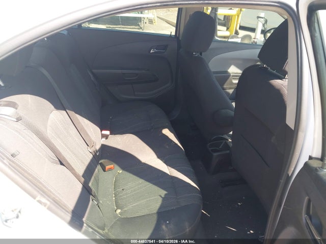2020 Chevrolet Sonic Fwd  Lt მანქანა იყიდება აუქციონზე, vin: 1G1JD5SB7L4135986, აუქციონის ნომერი: 44837541