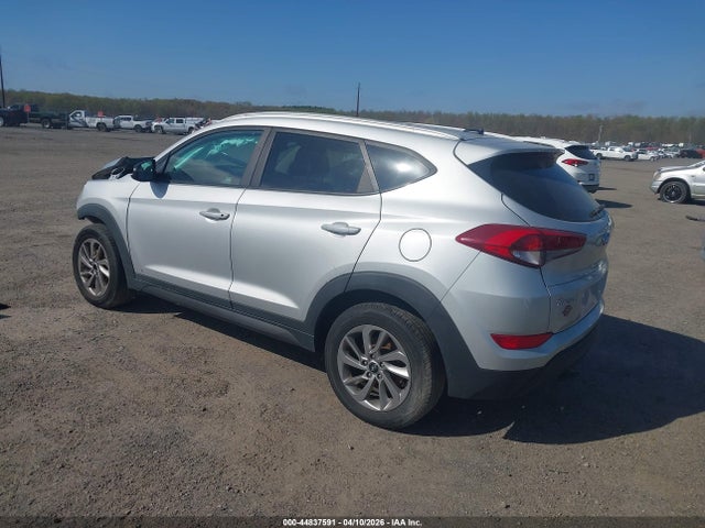 2016 Hyundai Tucson Se მანქანა იყიდება აუქციონზე, vin: KM8J3CA47GU140088, აუქციონის ნომერი: 44837591