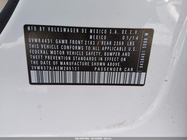 3VW637AJ4EM265121 Volkswagen Jetta Hybrid Se