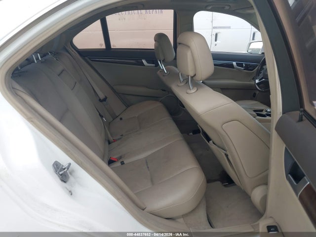 WDDGF4HB1EG250961 Mercedes-Benz C 250 Sport