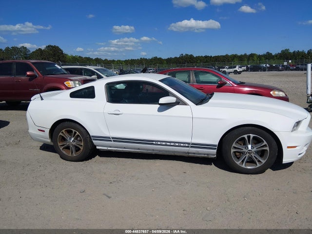 Ford Mustang V6 Premium 2014 1ZVBP8AM2E5295128 Image 13