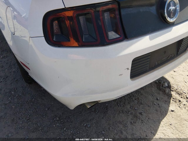 Ford Mustang V6 Premium 2014 1ZVBP8AM2E5295128 Image 19