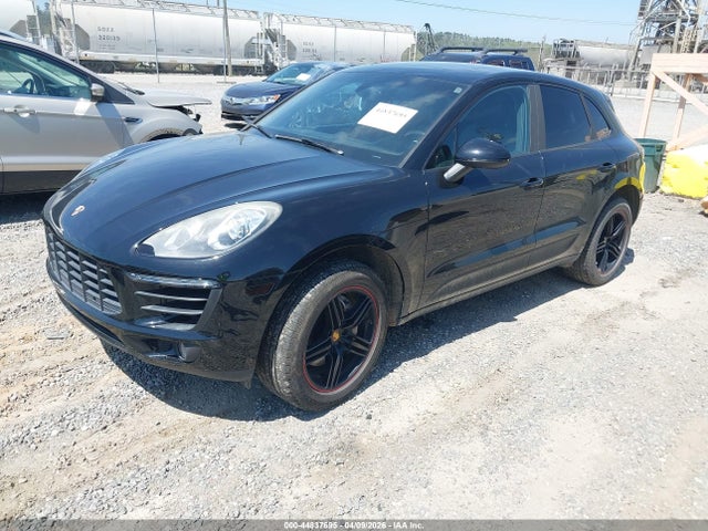 2015 PORSCHE MACAN WP1AB2A55FLB51748 Photo 1