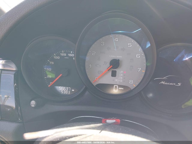 2015 PORSCHE MACAN WP1AB2A55FLB51748 Photo 6