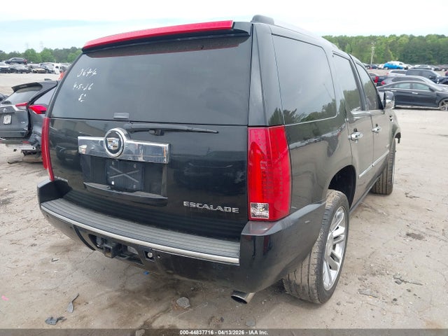 44837716 :رقم المزاد ، 1GYS3DEF4BR290644 vin ، 2011 Cadillac Escalade Platinum Edition مزاد بيع