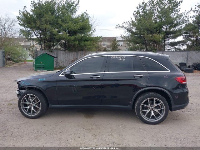 44837735 :رقم المزاد ، W1N0G8EB4LF864337 vin ، 2020 Mercedes-benz Glc 300 4matic مزاد بيع