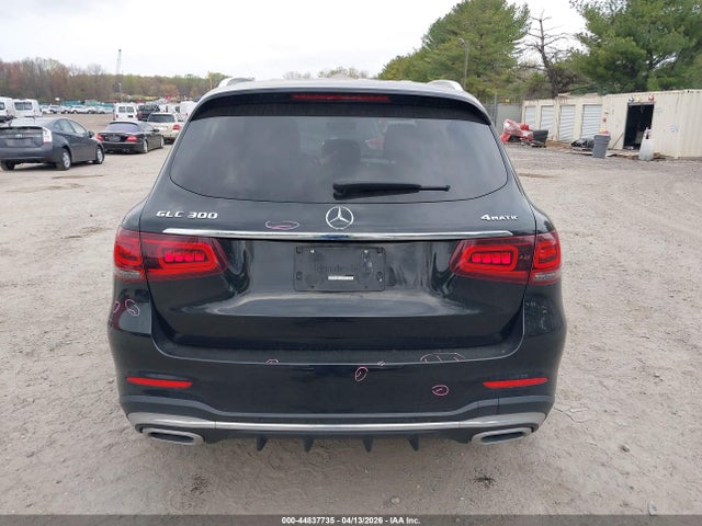 44837735 :رقم المزاد ، W1N0G8EB4LF864337 vin ، 2020 Mercedes-benz Glc 300 4matic مزاد بيع
