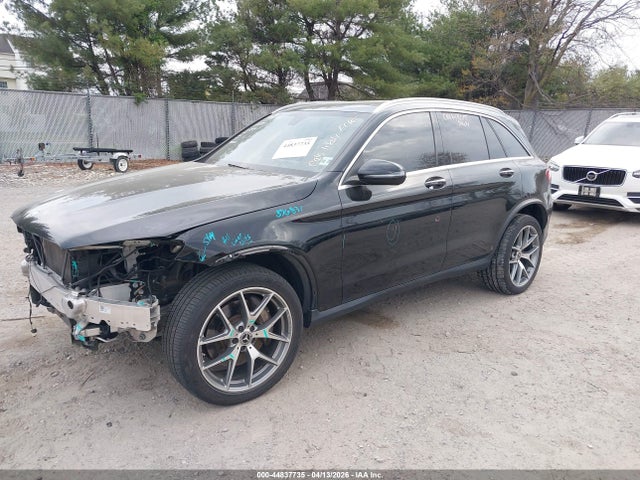 44837735 :رقم المزاد ، W1N0G8EB4LF864337 vin ، 2020 Mercedes-benz Glc 300 4matic مزاد بيع