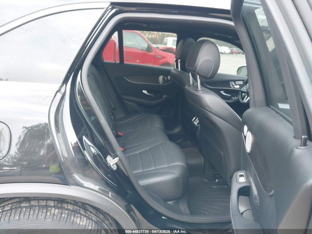 44837735 :رقم المزاد ، W1N0G8EB4LF864337 vin ، 2020 Mercedes-benz Glc 300 4matic مزاد بيع