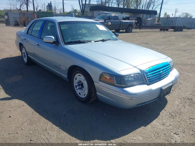Продажа на аукционе авто 2003 Ford Crown Victoria Lx, vin: 2FAHP74W13X150068, номер лота: 44837738