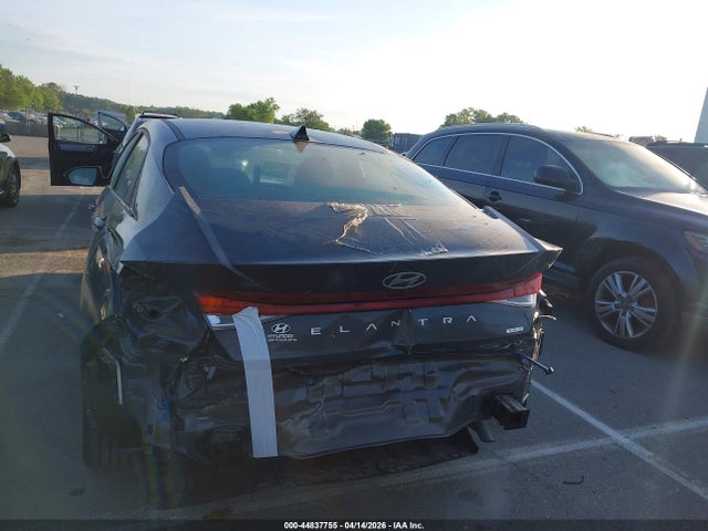 2024 Hyundai Elantra Hybrid Limited მანქანა იყიდება აუქციონზე, vin: KMHLN4DJ0RU096822, აუქციონის ნომერი: 44837755