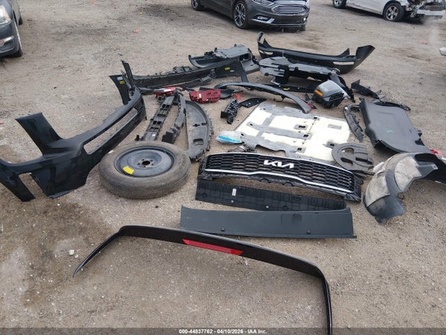 KIA Telluride Ex 2022 5XYP34HC7NG258187 Image 12