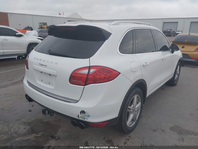 44837778 :رقم المزاد ، WP1AA2A2XCLA08413 vin ، 2012 Porsche Cayenne مزاد بيع