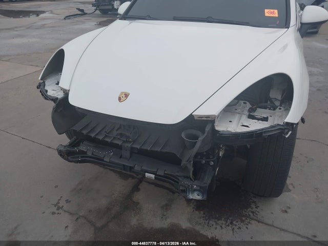 44837778 :رقم المزاد ، WP1AA2A2XCLA08413 vin ، 2012 Porsche Cayenne مزاد بيع