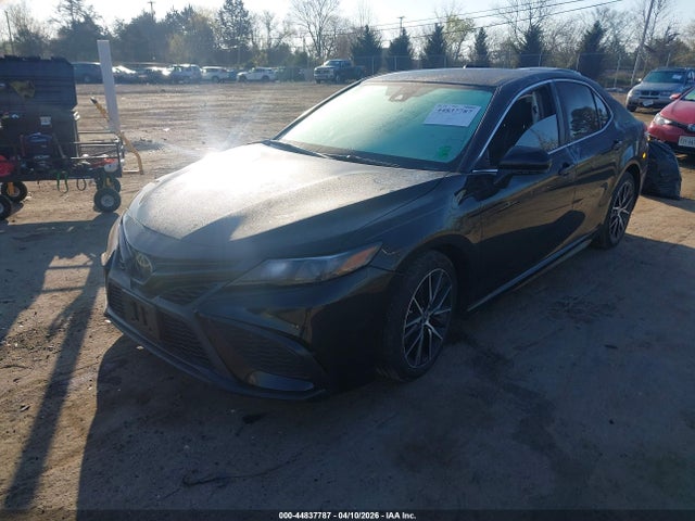 44837787 :رقم المزاد ، 4T1G11AK0RU870396 vin ، 2024 Toyota Camry Se مزاد بيع