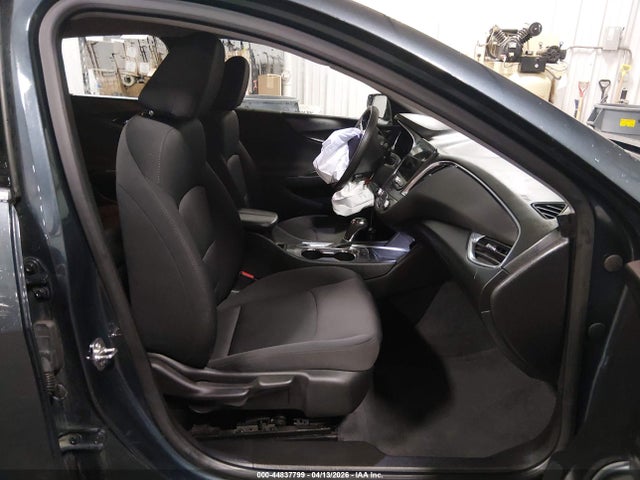 Chevrolet MALIBU LT 2019 1G1ZD5ST8KF145408 Image 21