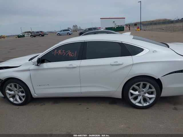 Chevrolet IMPALA 1LT 2017 2G1105S39H9104585 Image 14