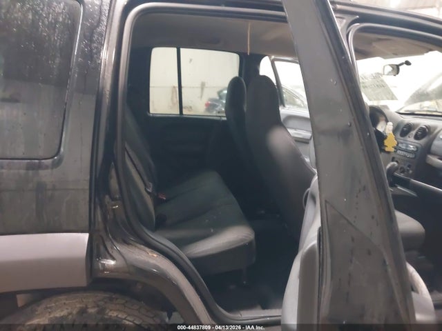 2004 JEEP LIBERTY 1J4GL48K14W239993 Photo 7