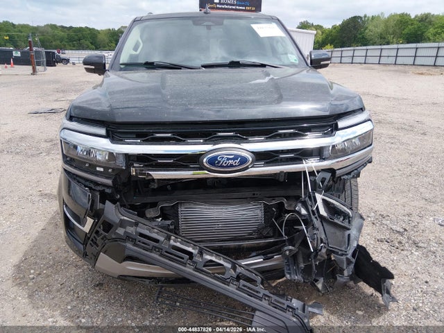 1FMJU1KT8NEA61947 Ford Expedition Limited