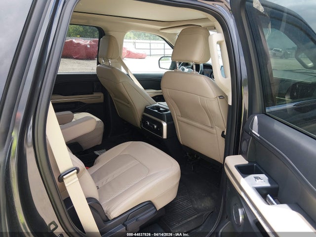 1FMJU1KT8NEA61947 Ford Expedition Limited