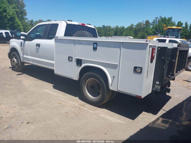 1FT8X3CN3NEE23205 Ford F-350 Xl