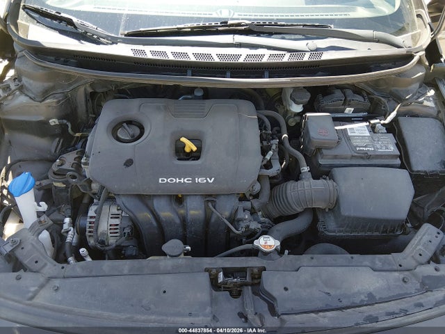 44837854 :رقم المزاد ، 3KPFL4A74HE147770 vin ، 2017 Kia Forte Lx مزاد بيع