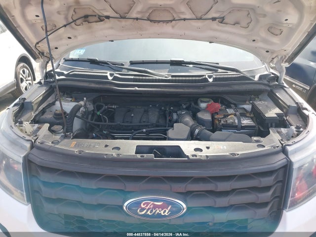 Ford Utility Police Interceptor 2016 1FM5K8AR1GGB13173 Image 10