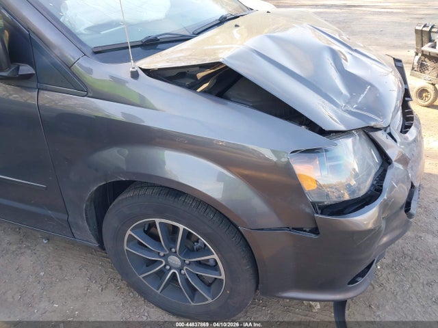 Auction sale of the 2017 Dodge Grand Caravan Gt, vin: 2C4RDGEG6HR732340, lot number: 44837869