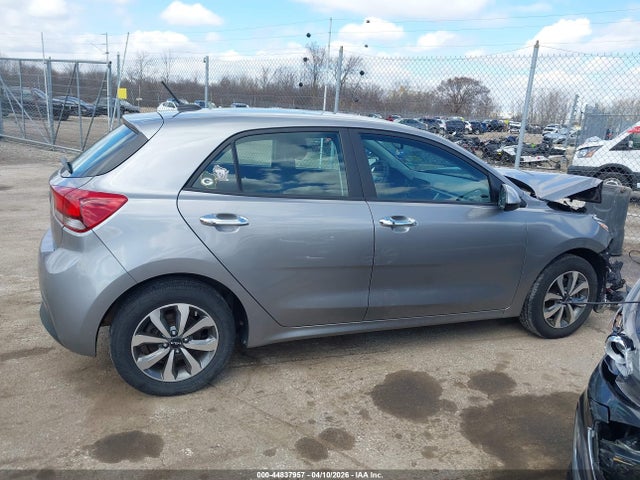 3KPA25AD9NE506275 KIA Rio 5-door S